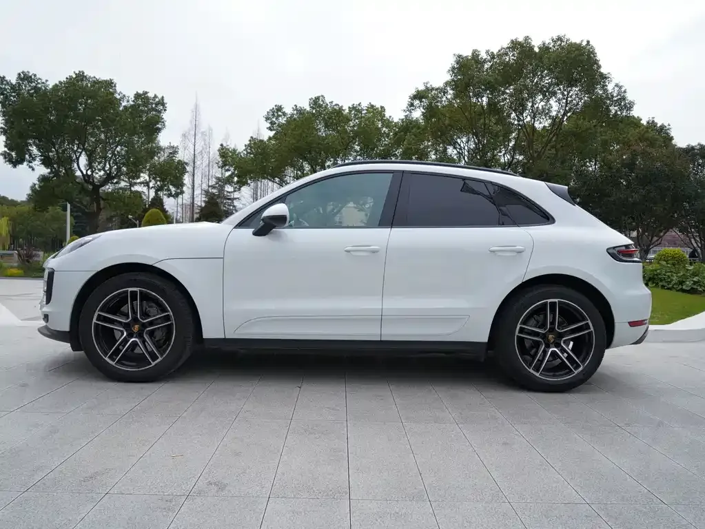Porsche Macan — фото 5