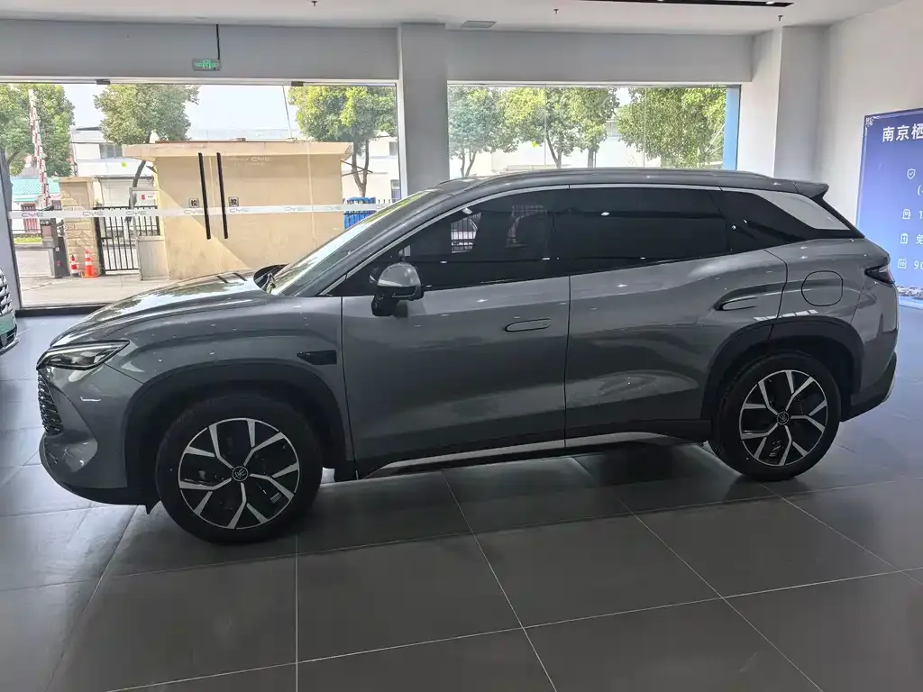 BYD L DM-i 2025 из CN, фото 6