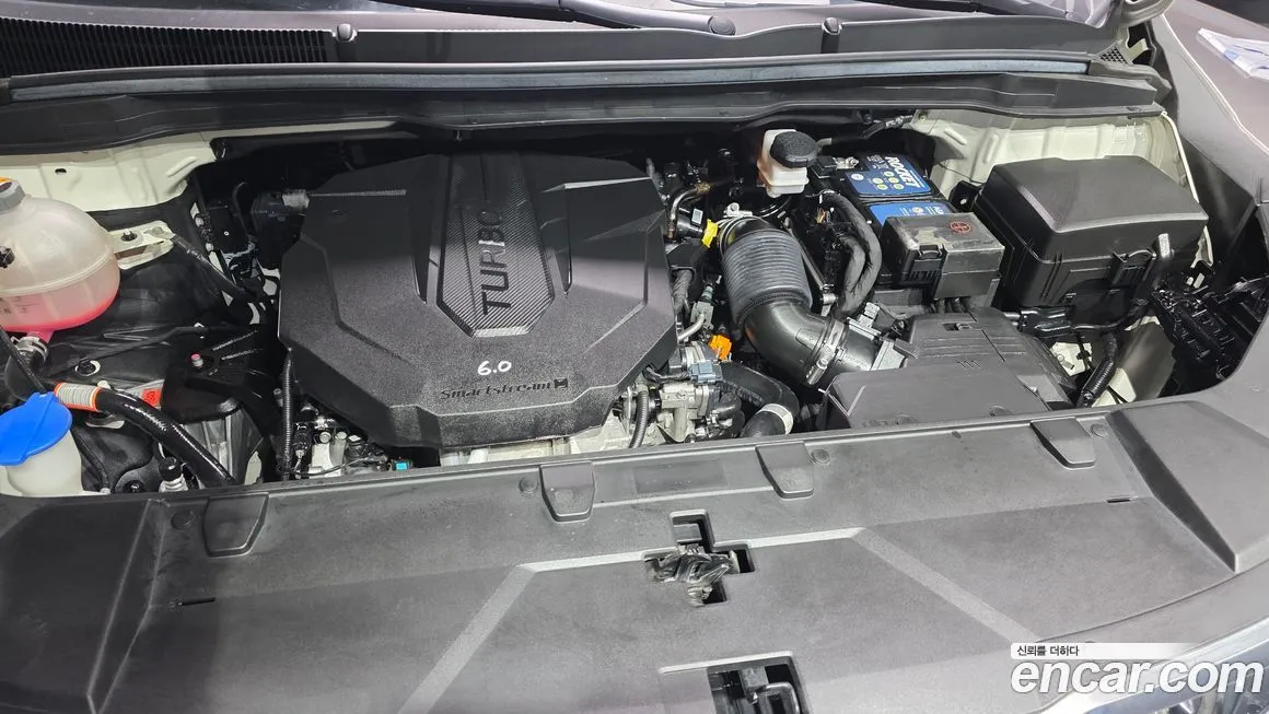 Kia Carnival — фото 10