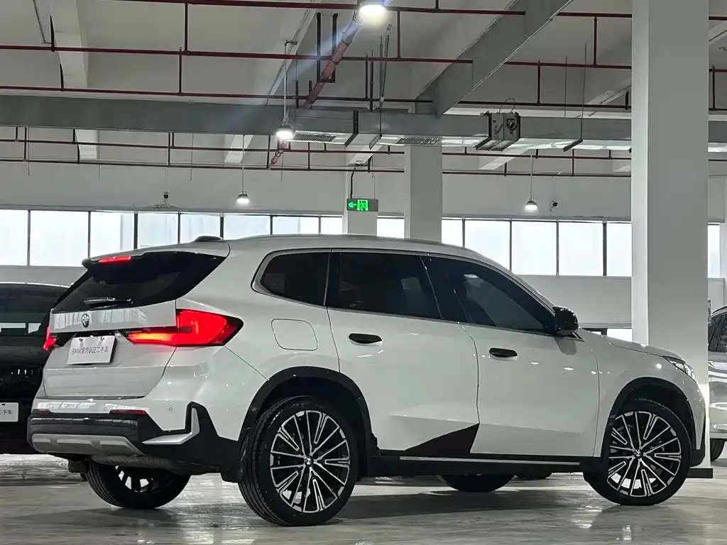 BMW X1 — фото 4
