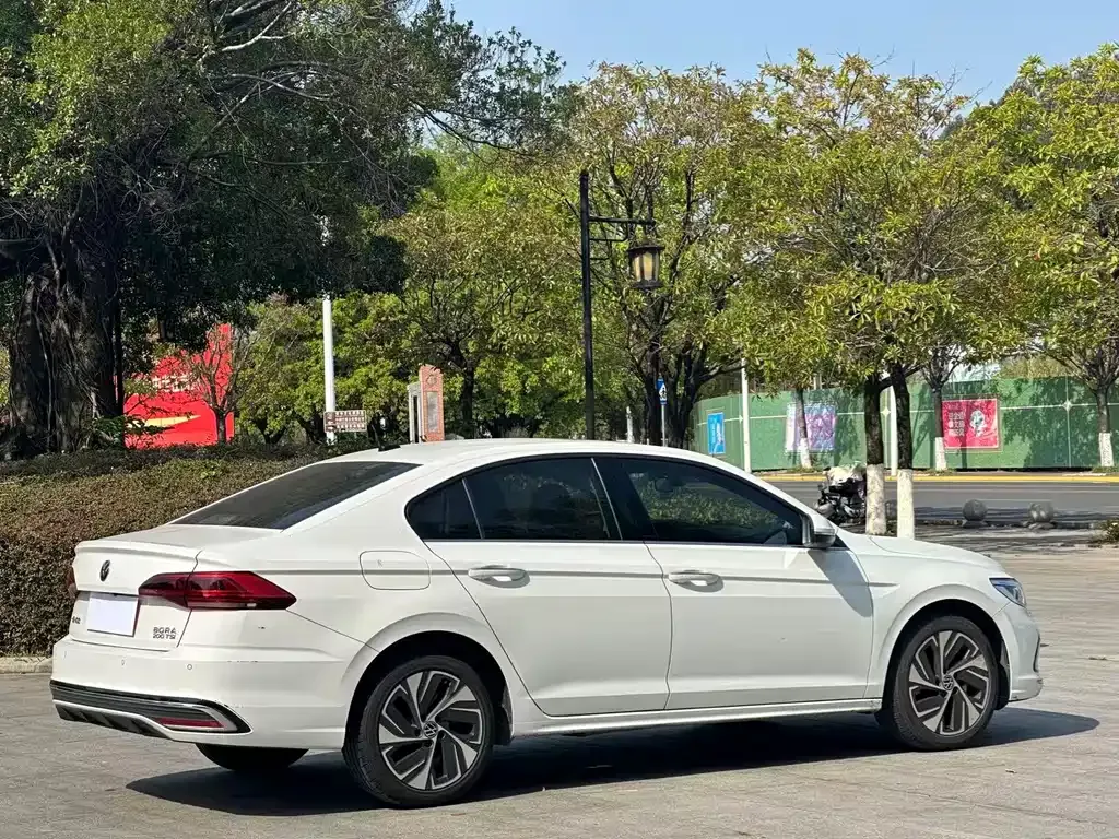 Volkswagen Bora 2022 из CN, фото 3