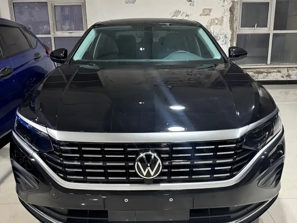 Volkswagen Passat 2023 из CN, фото 4