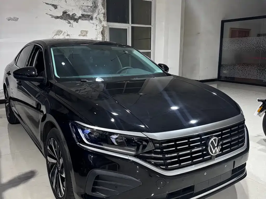 Volkswagen Passat 2023 из CN, фото 7