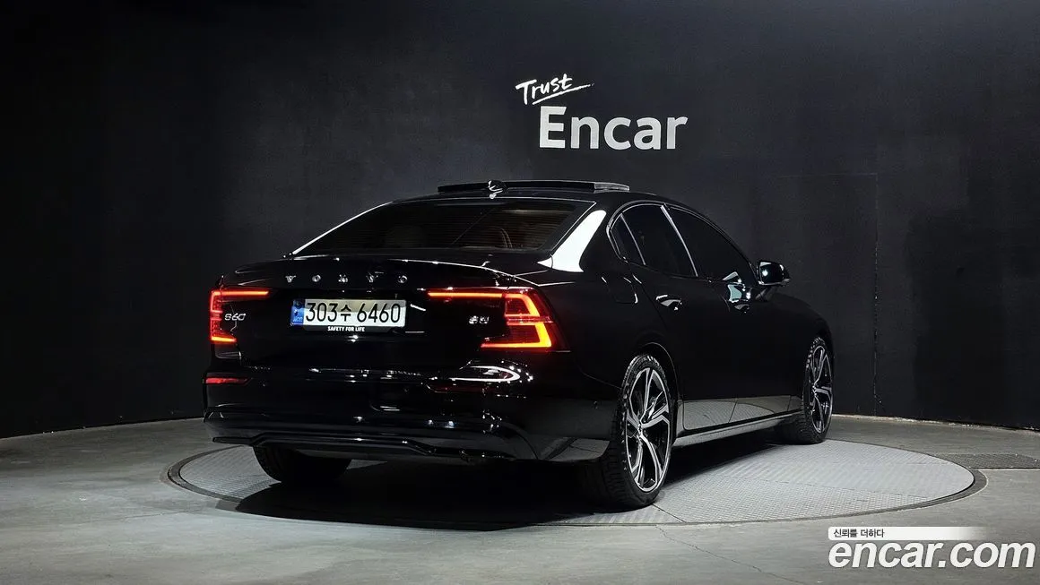 Volvo S60 2024 из KR, фото 6