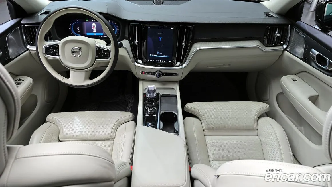 Volvo S60 2024 из KR, фото 10