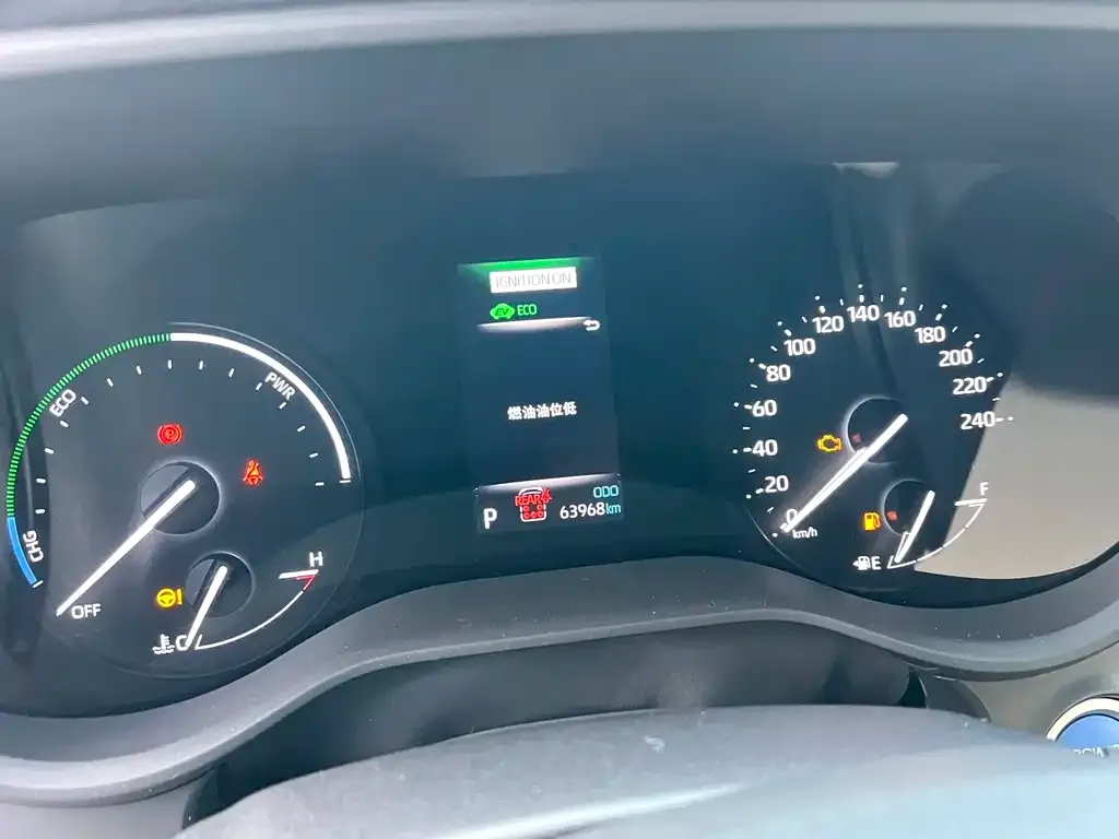 Toyota Granvia 2023 из CN, фото 2