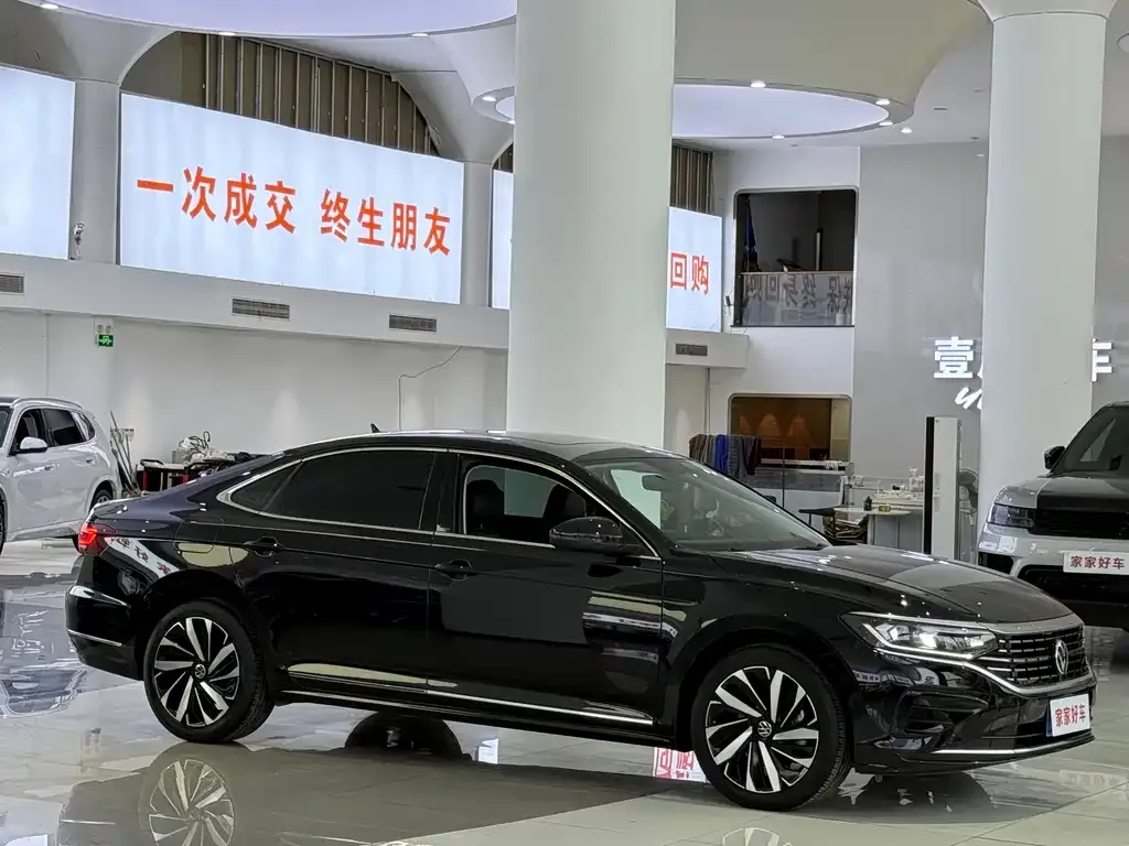 Volkswagen Passat 2022 из CN, фото 8