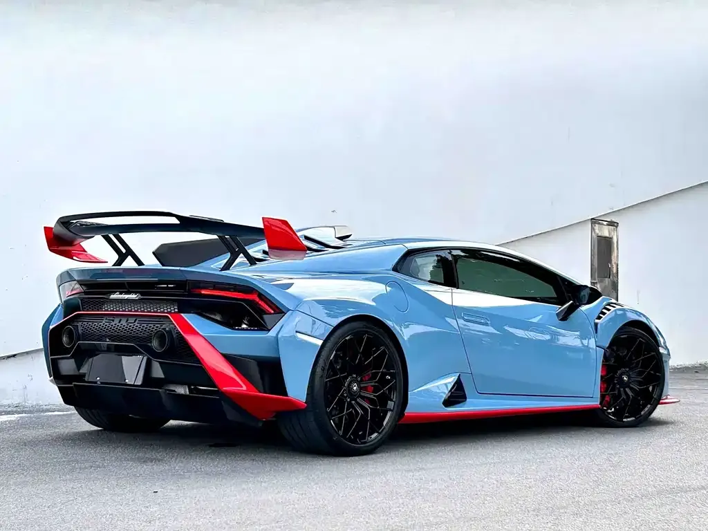 Lamborghini Huracan 2023 из CN, фото 7