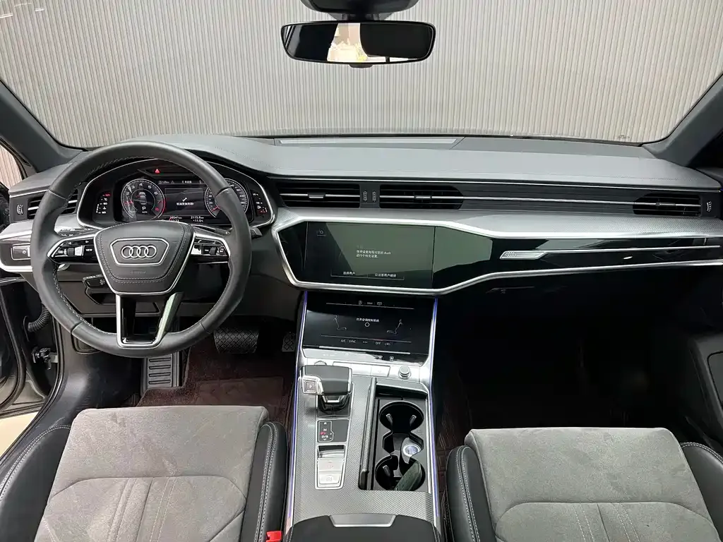 Audi A6L 2025 из CN, фото 2