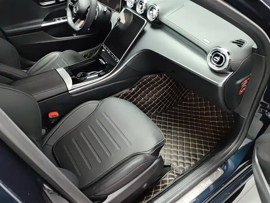 Mercedes-Benz C-Class 2023 из CN, фото 9
