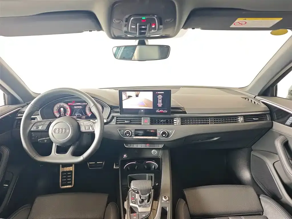 Audi A4L 2024 из CN, фото 8