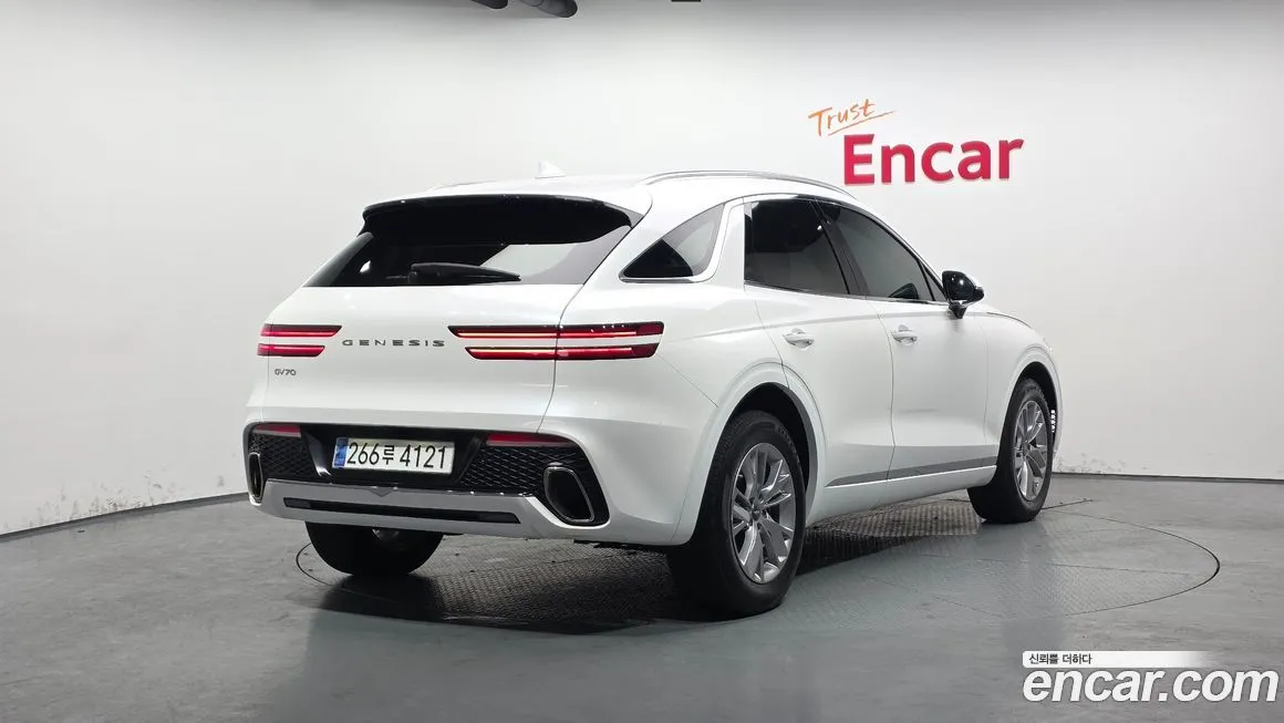Genesis GV70 2024 из KR, фото 4