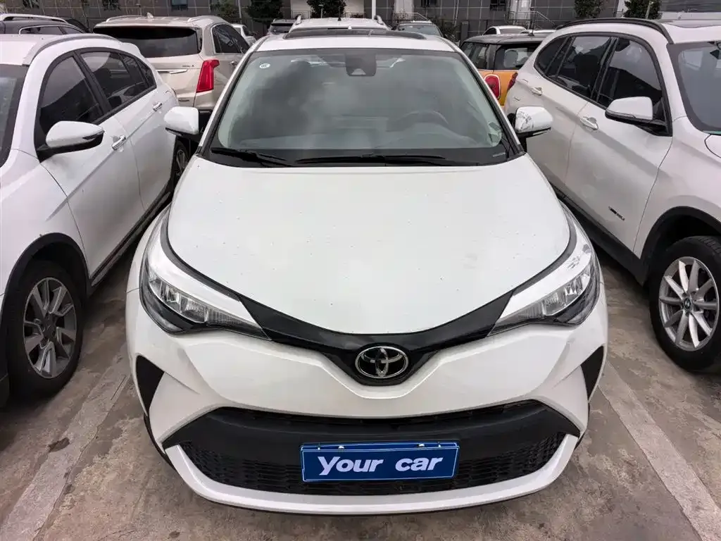 Toyota C-HR 2023 из CN, фото 5