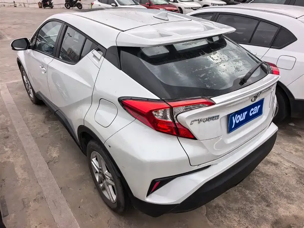 Toyota C-HR 2023 из CN, фото 3