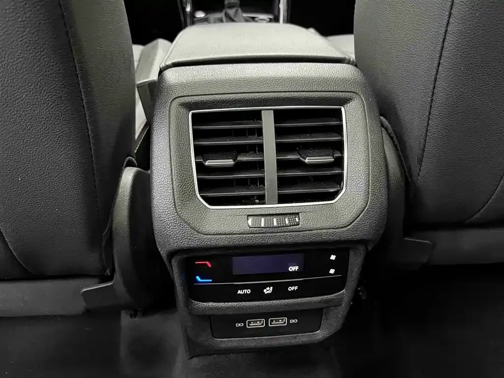 Volkswagen Tayron 2022 из CN, фото 8