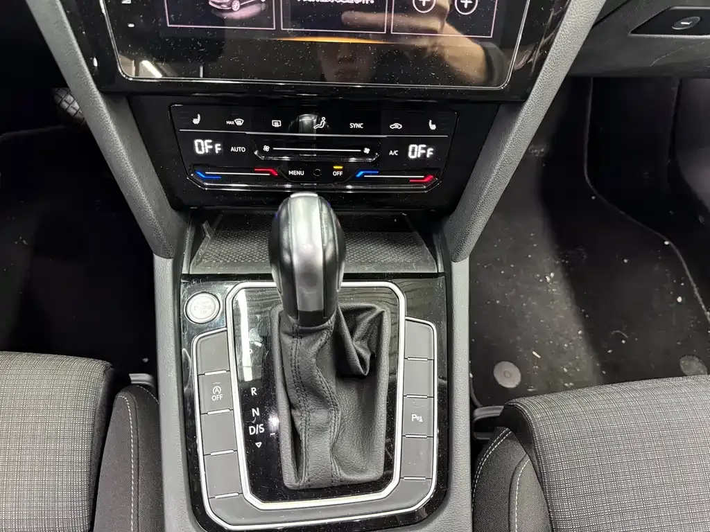 Volkswagen Viloran 2022 из CN, фото 10