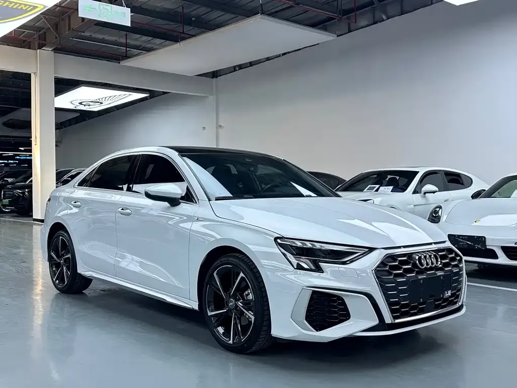 Audi A3 — фото 2