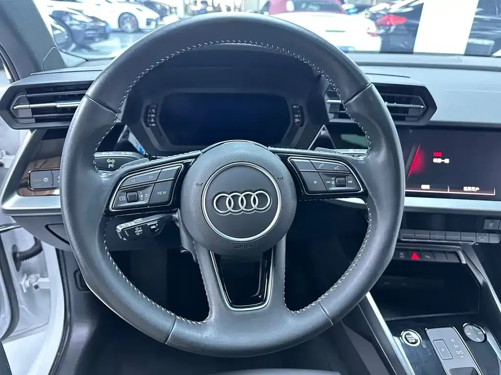 Audi A3 — фото 9