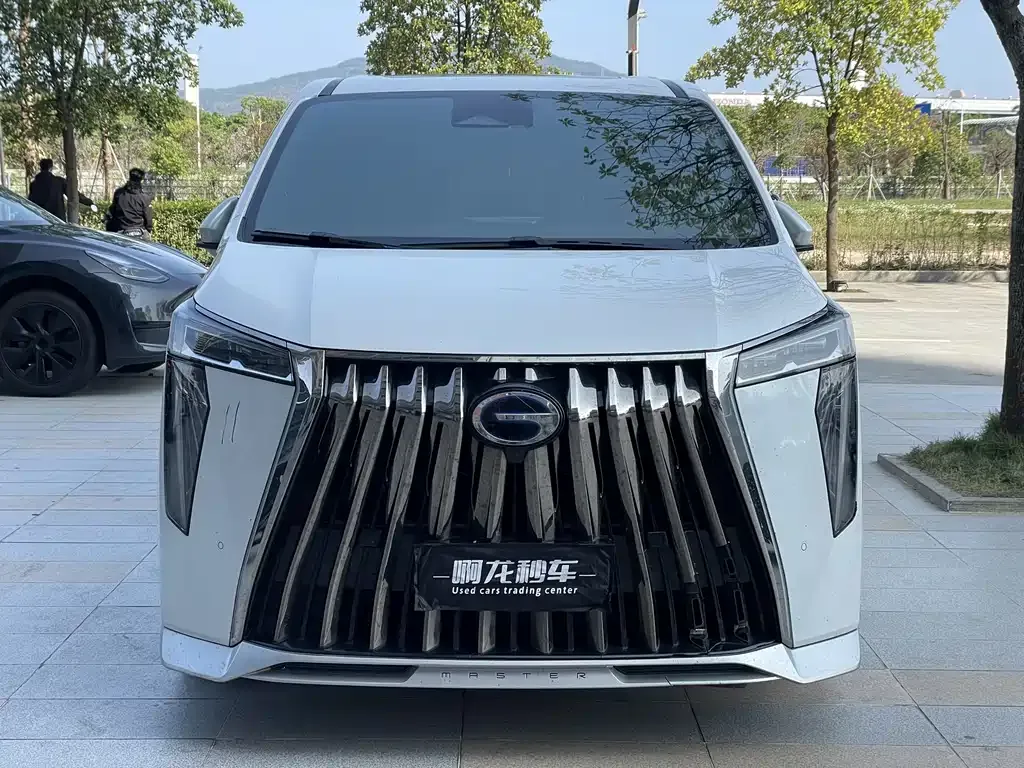 GAC Motor Trumpchi M8 — фото 8