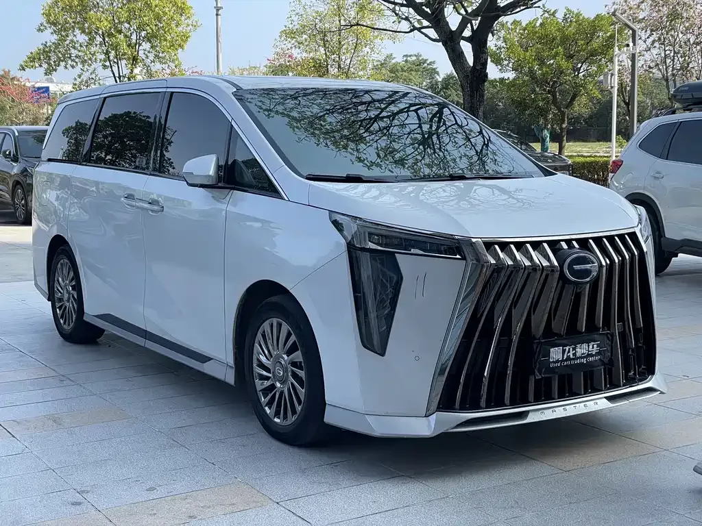 GAC Motor Trumpchi M8 — фото 9
