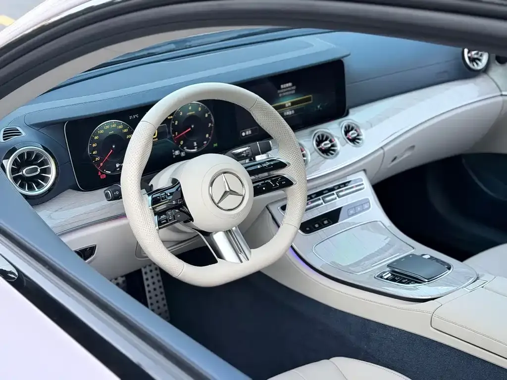 Mercedes-Benz E-Class (Import) — фото 5