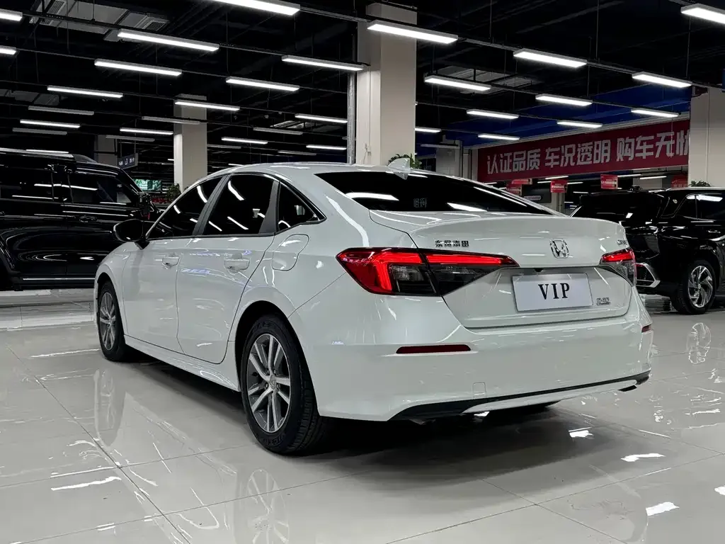 Honda Civic — фото 6