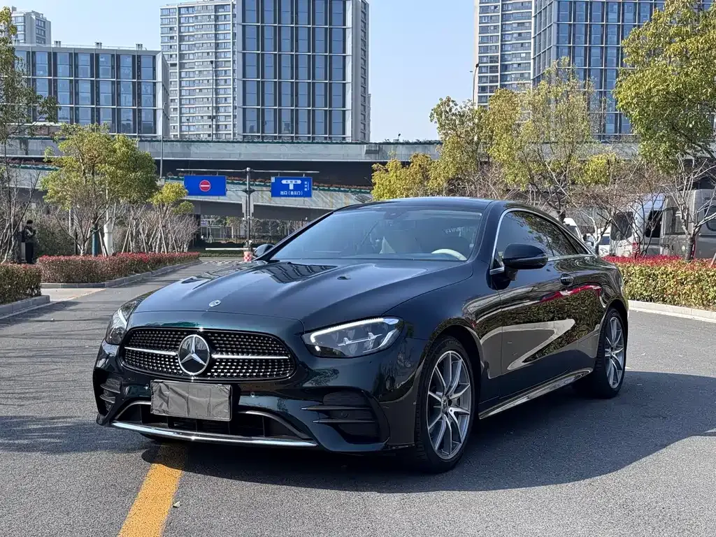Mercedes-Benz E-Class (Import) — фото 1