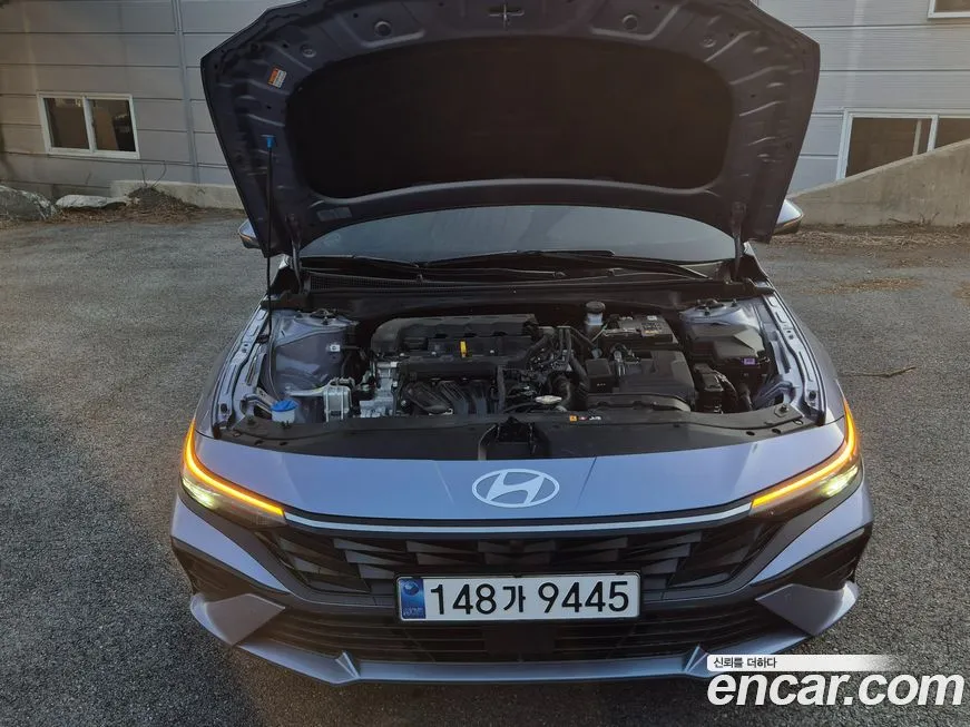Hyundai AVANTE — фото 3