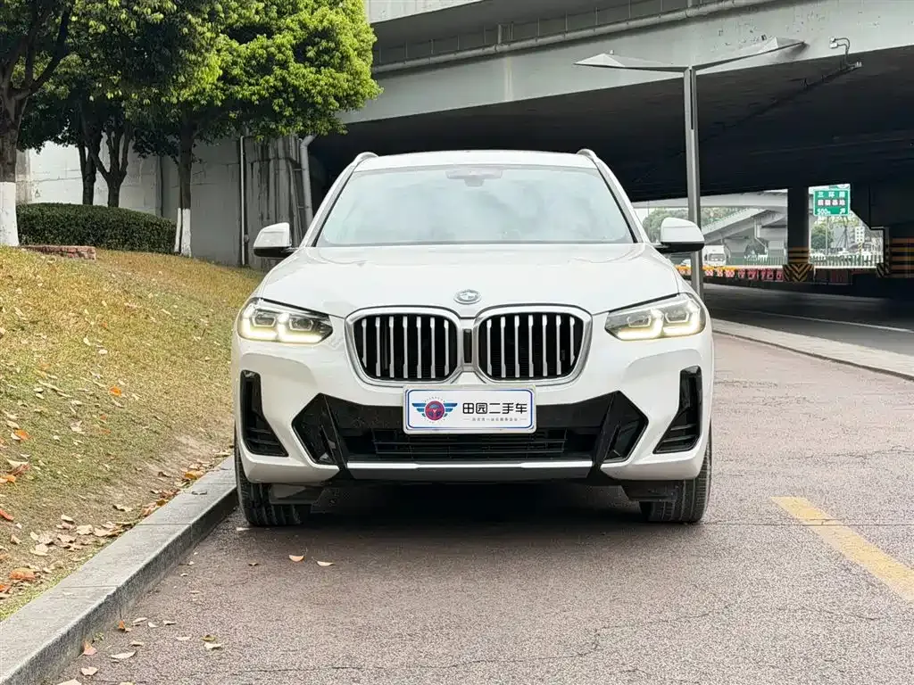 BMW X3 — фото 8