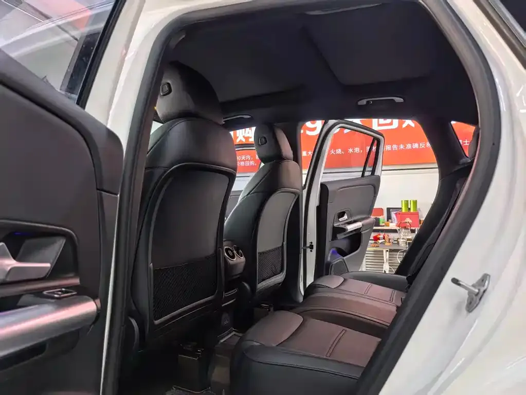 Mercedes-Benz GLA — фото 5