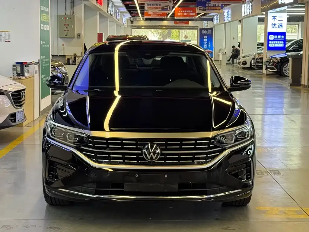 Volkswagen Passat — фото 9