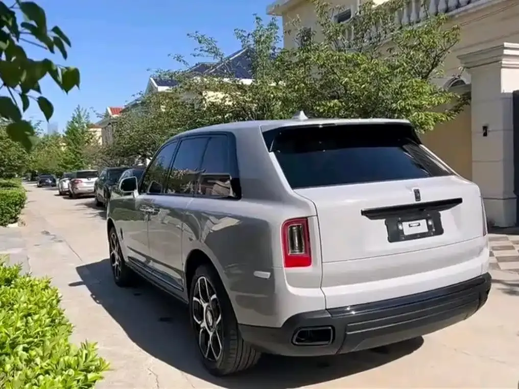 Rolls-Royce Cullinan 2022 из CN, фото 8