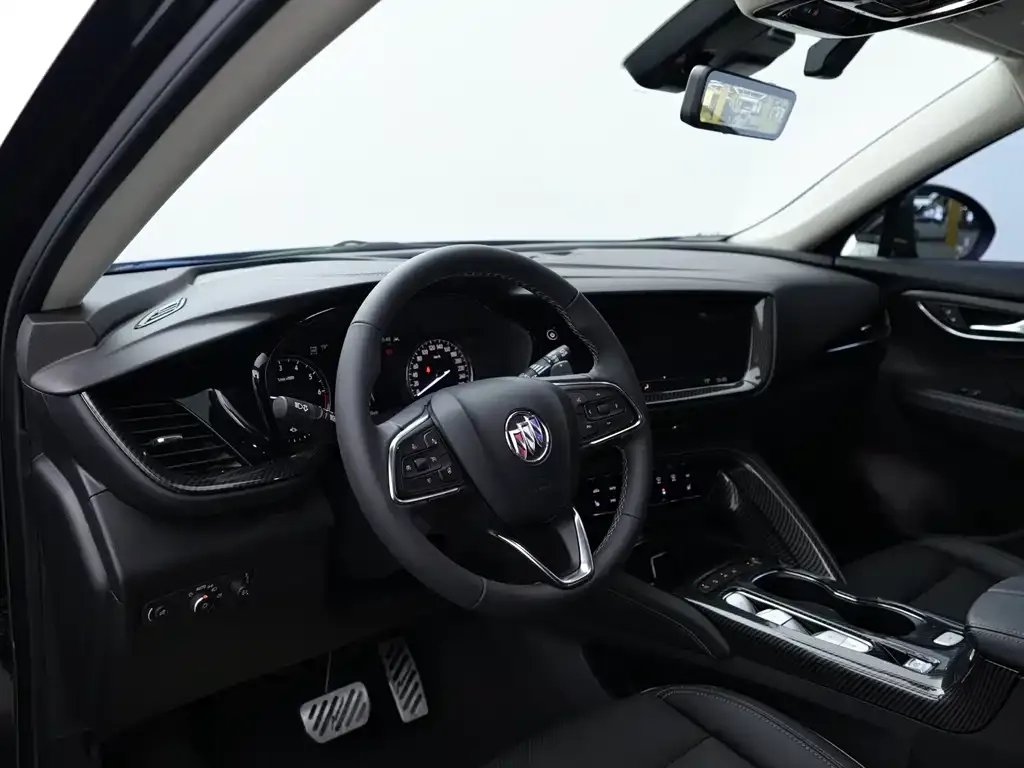 Buick Envision Plus — фото 7