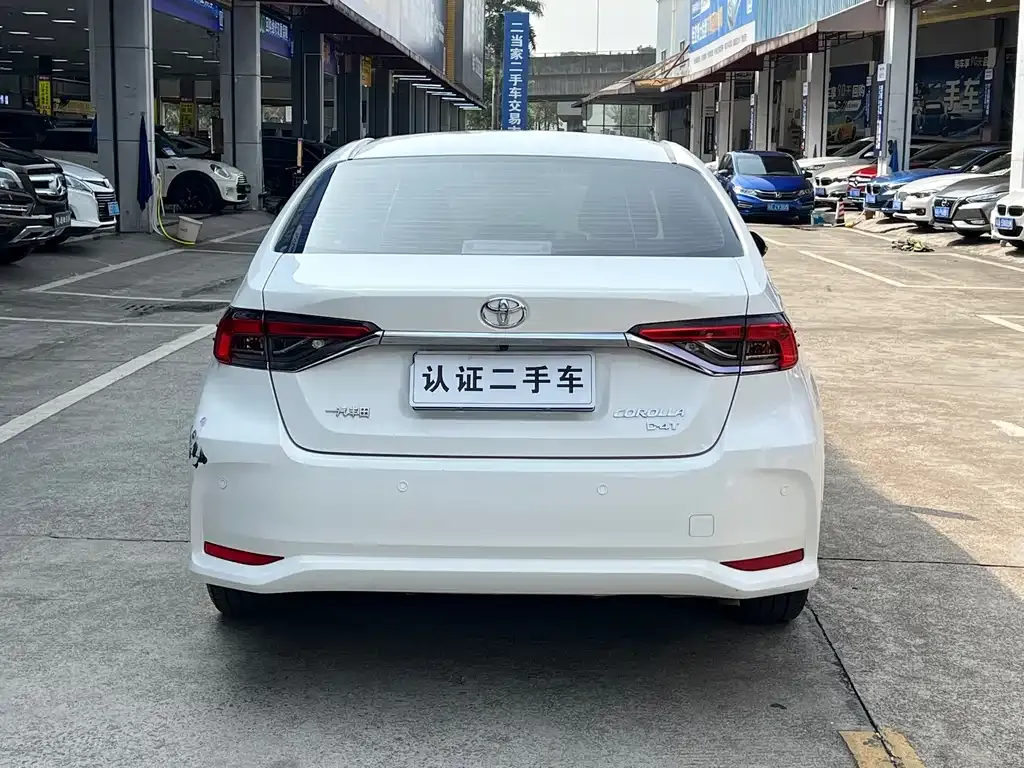 Toyota Corolla 2022 из CN, фото 2
