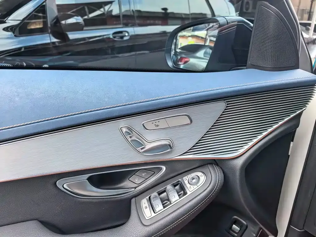 Mercedes-Benz EQC 2022 из CN, фото 8