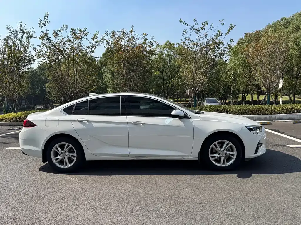 Buick Regal 2022 из CN, фото 10