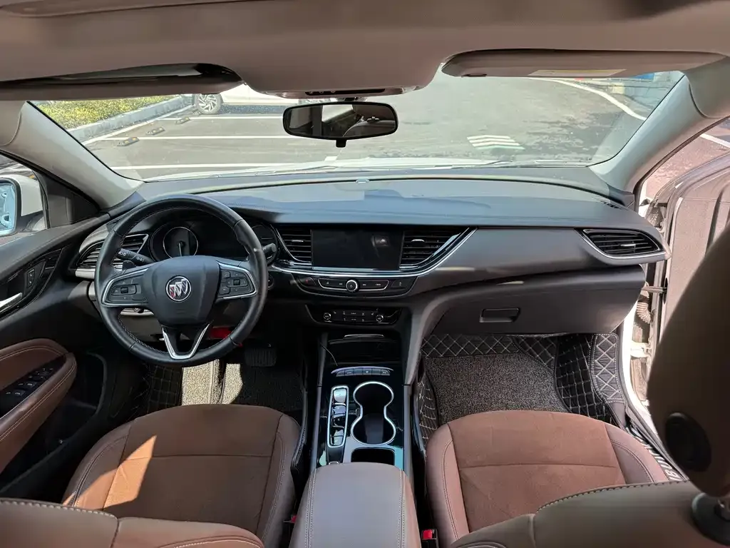 Buick Regal 2022 из CN, фото 2