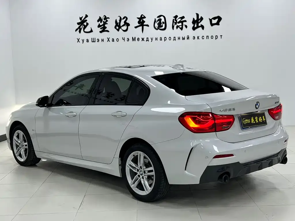 BMW 1 Series 2022 из CN, фото 6