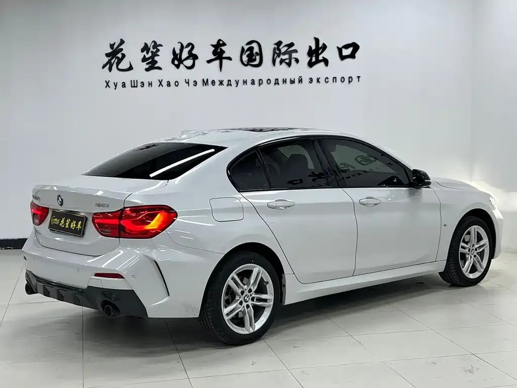 BMW 1 Series 2022 из CN, фото 5
