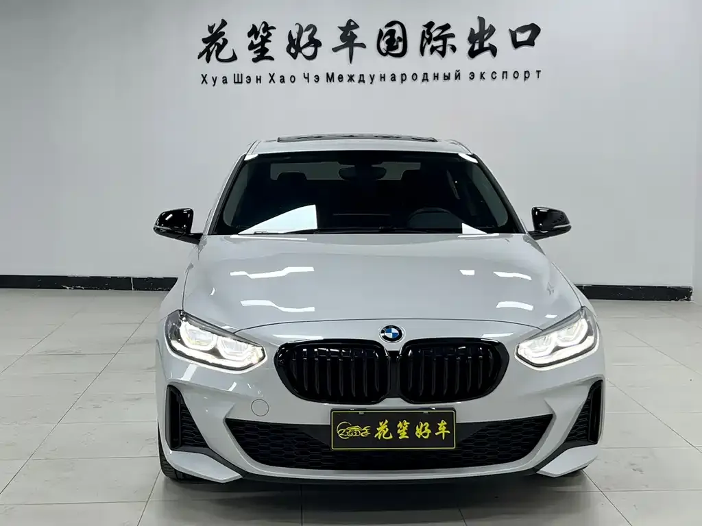 BMW 1 Series 2022 из CN, фото 4