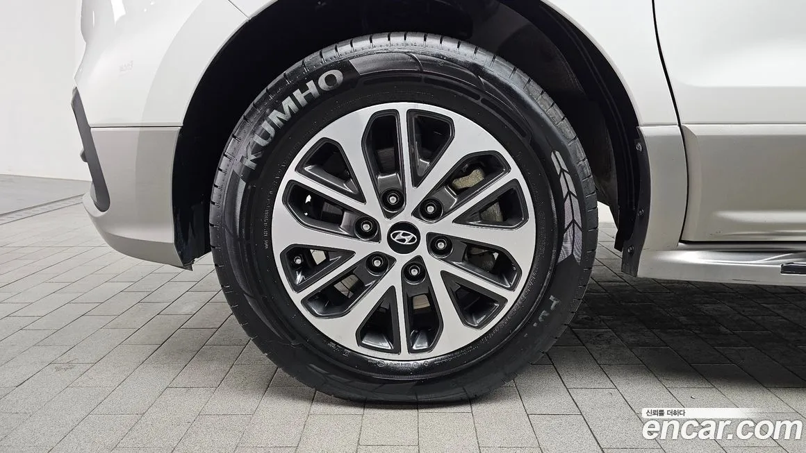 Hyundai Starex 2021 из KR, фото 8