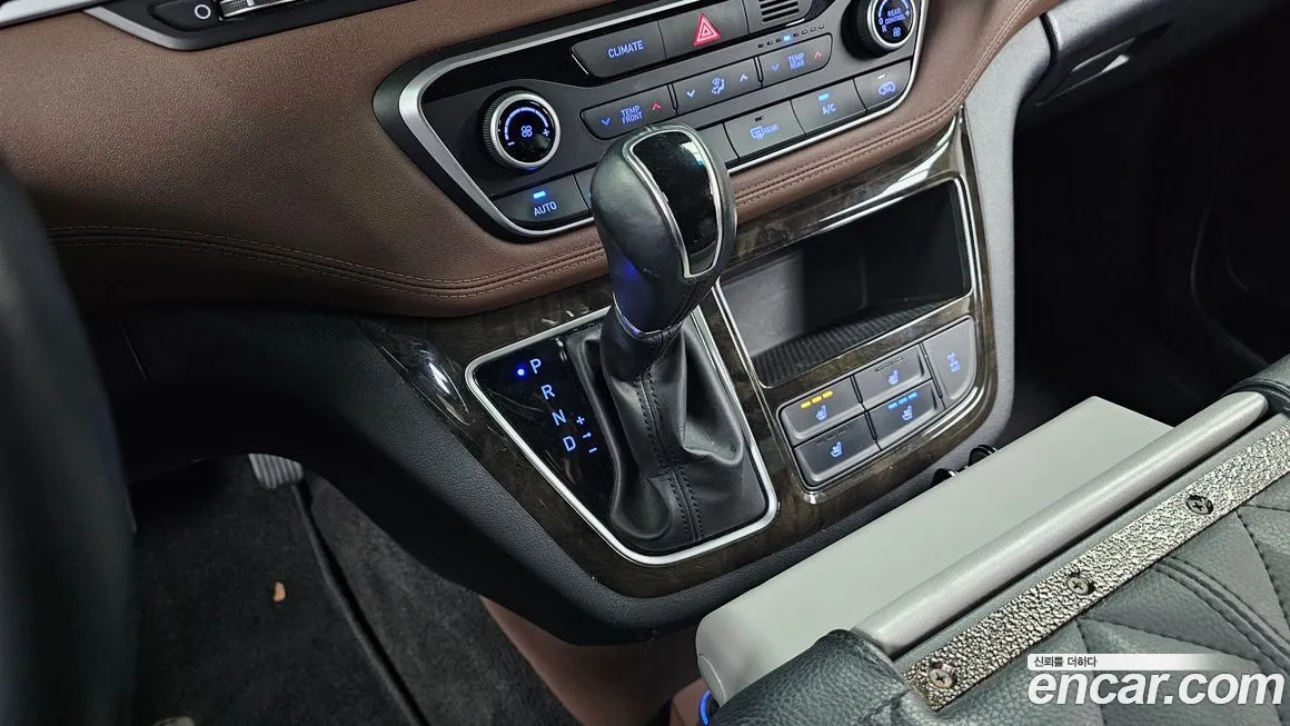 Hyundai Starex 2021 из KR, фото 4