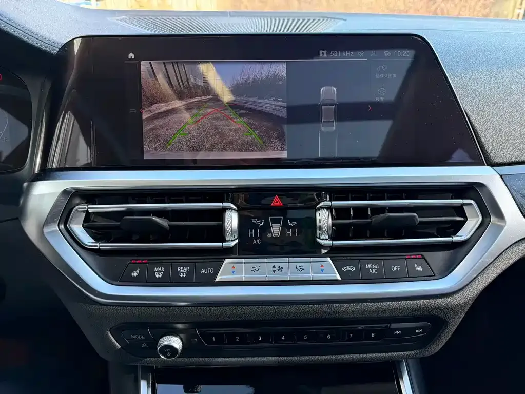BMW 3 Series 2021 из CN, фото 9