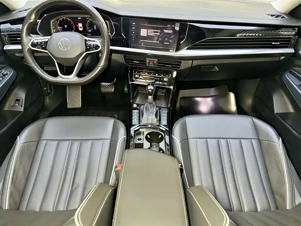 Volkswagen Passat — фото 6