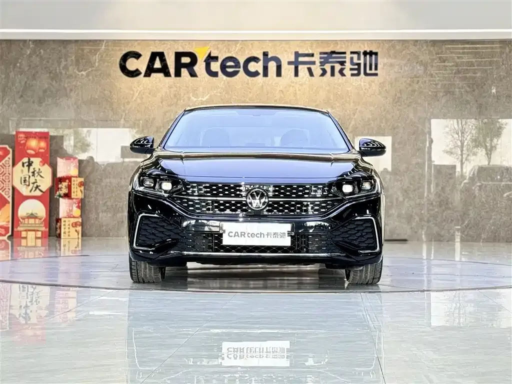 Volkswagen Passat — фото 2