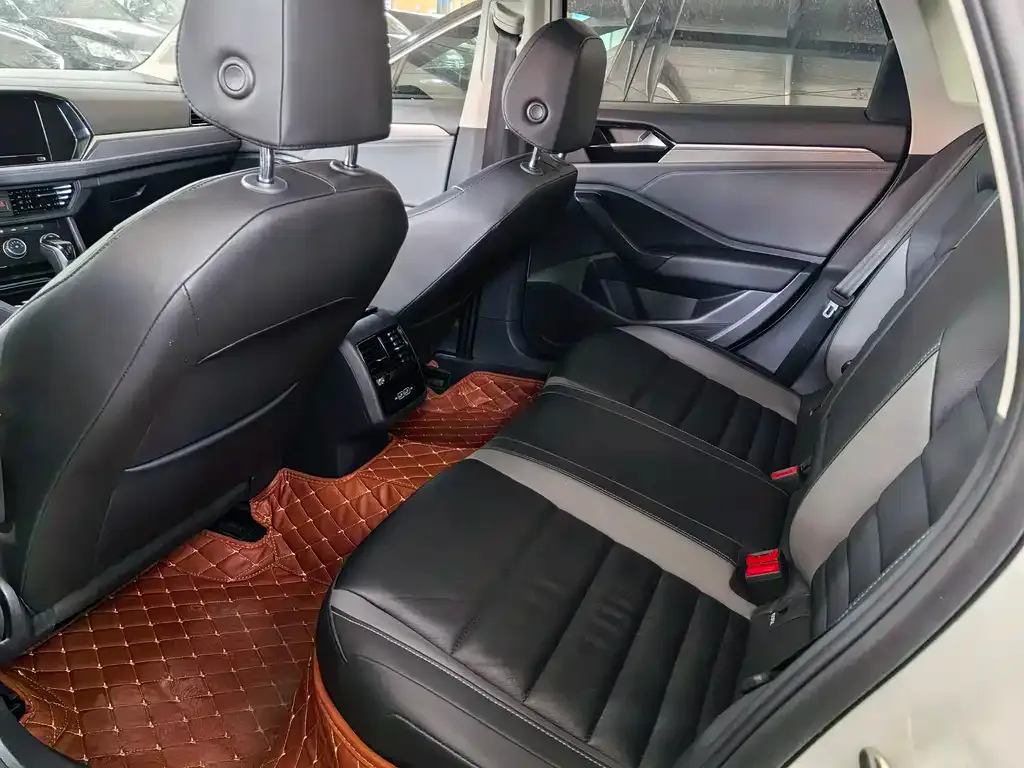 Volkswagen Sagitar 2021 из CN, фото 3