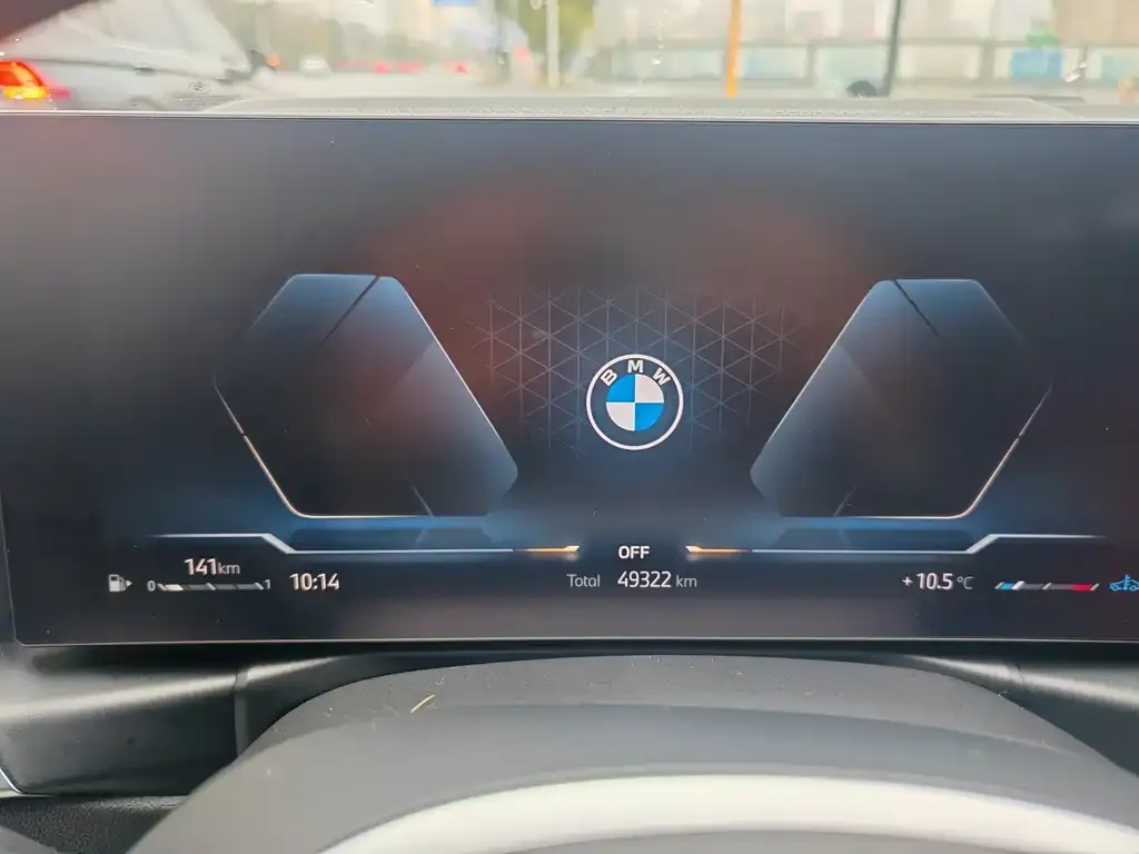 BMW 3 Series 2023 из CN, фото 2