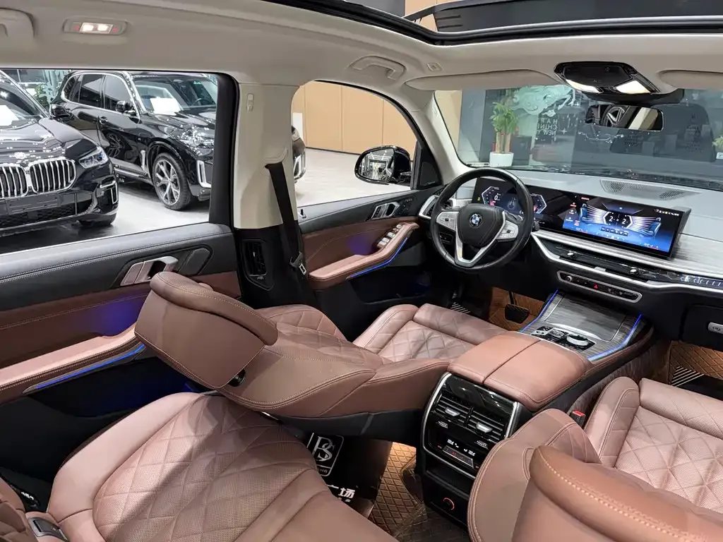 BMW X7 2023 из CN, фото 6