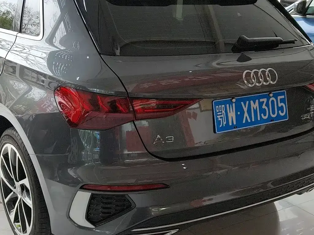 Audi A3 2023 из CN, фото 6