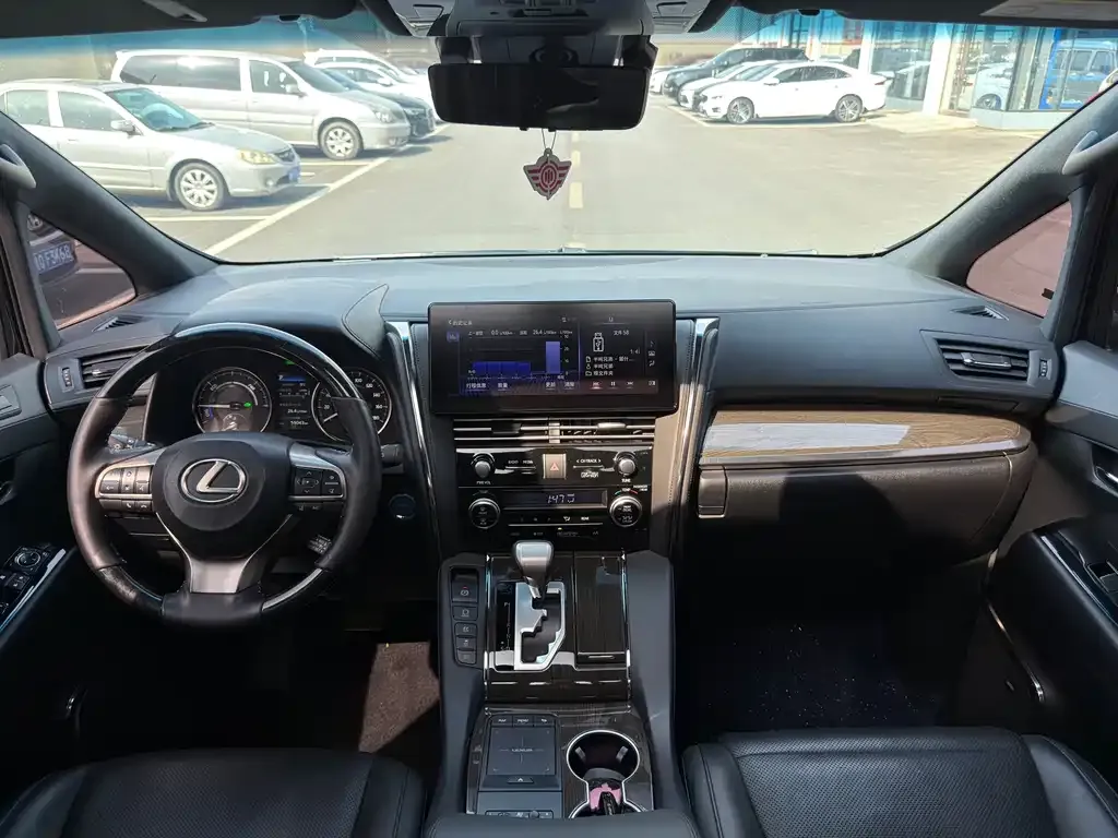 Toyota Vellfire 2023 из CN, фото 8
